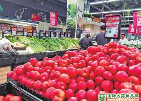 河南：蔬菜价格为啥这么“亲民”？ ()