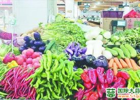 南昌：蔬菜价格普涨 ()
