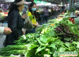 江夏：蔬菜价格季节性上涨 ()