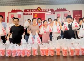 天下良田送祝福，与爱童行伴成长